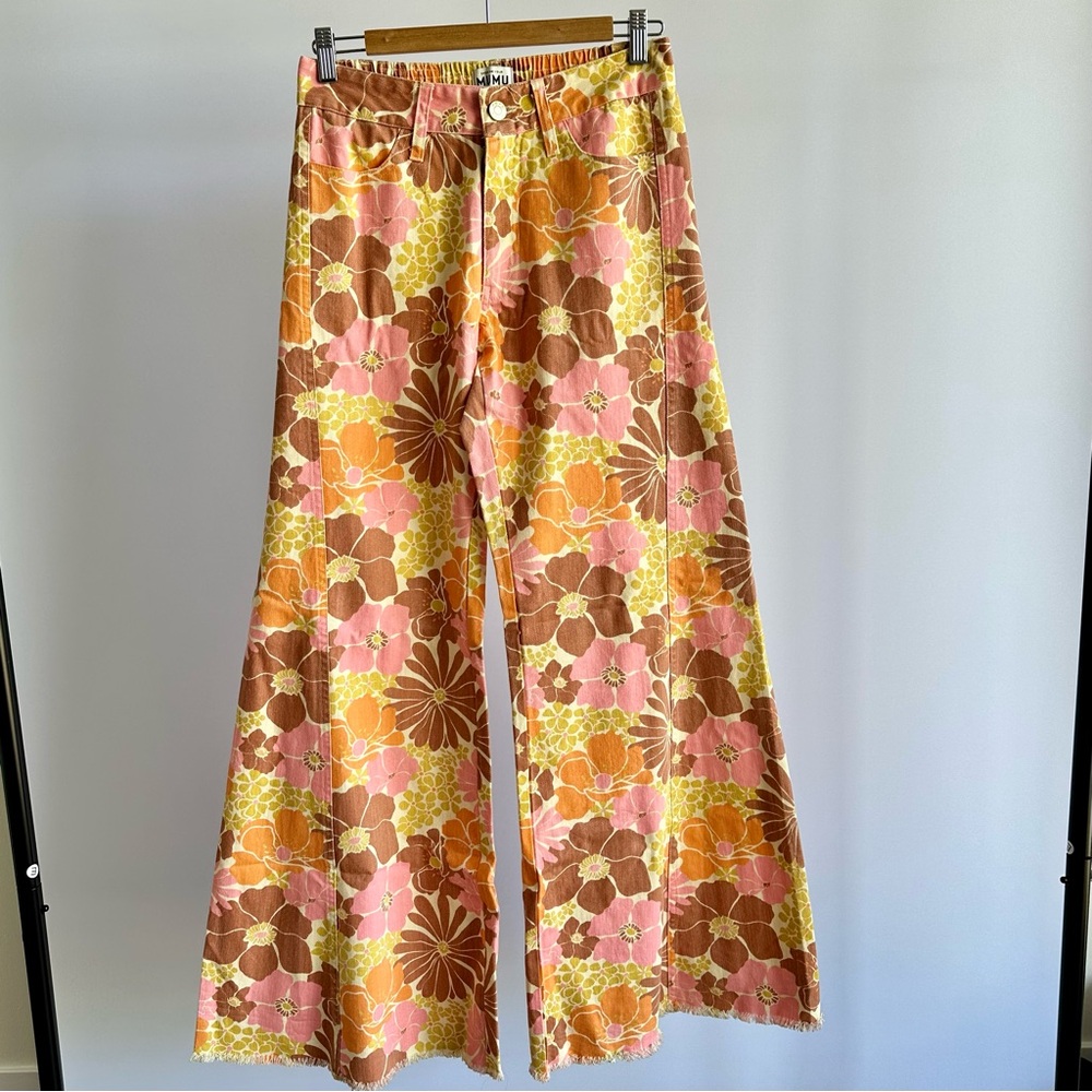 Floral Patterned Wide-Leg Jeans - Picture 3 of 8